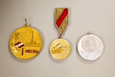 медали наградные по спортивному плаванию